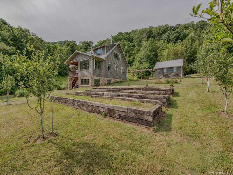 Property image 4 at 225 Triple Creek Drive, Clyde, NC 28721