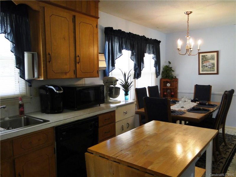 Property image 3 at 409 Ashbrook Road, Salisbury, NC 28147