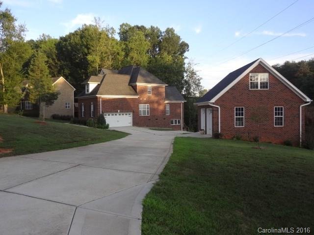 Property image 2 at 125 Streamside Place, Mooresville, NC 28115