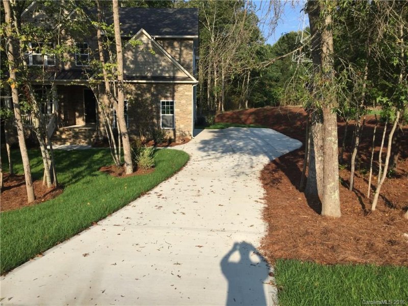 Property image 3 at 1028 James Madison Drive, Weddington, NC 28104