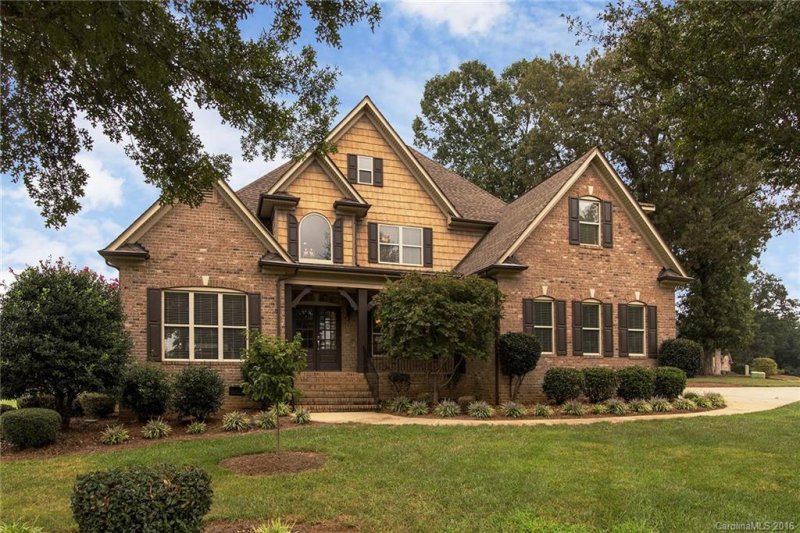 4708 Stonington Drive