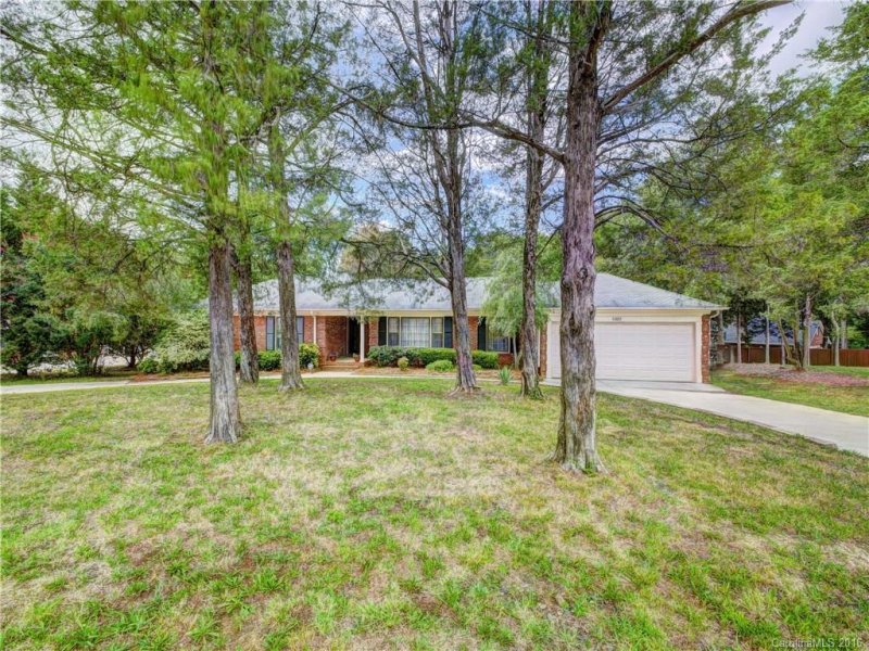 Property image 2 at 5320 Rea Road, Charlotte, NC 28226