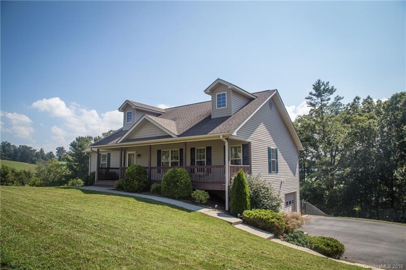 Property image 2 at 305 Hosta Court, Leicester, NC 28748