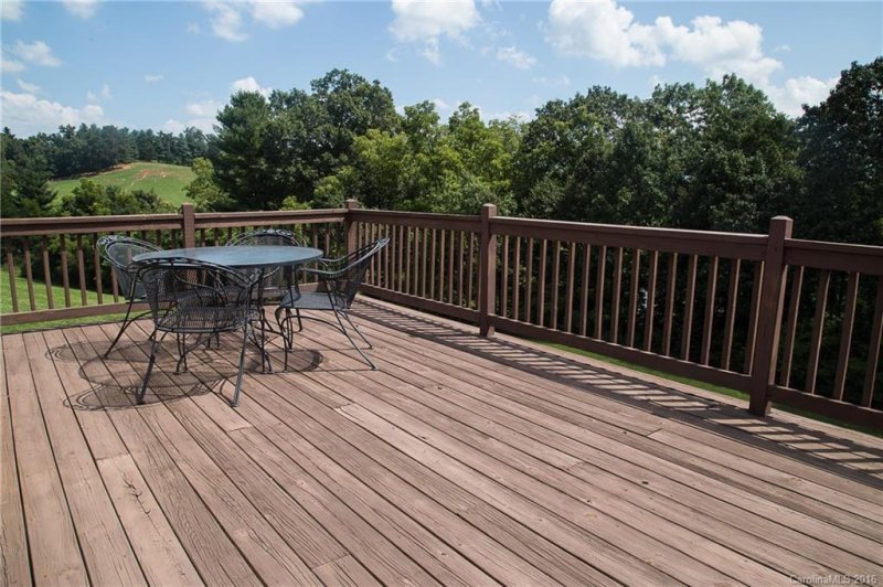 Property image 3 at 305 Hosta Court, Leicester, NC 28748