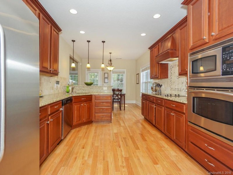 Property image 5 at 119 Streamside Place, Mooresville, NC 28115