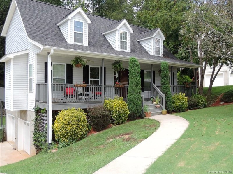 11 Grove Garden Road