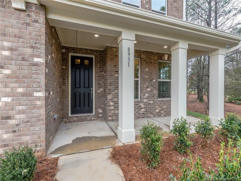 Property image 3 at 8931 Blakeney Heath Road, Charlotte, NC 28277