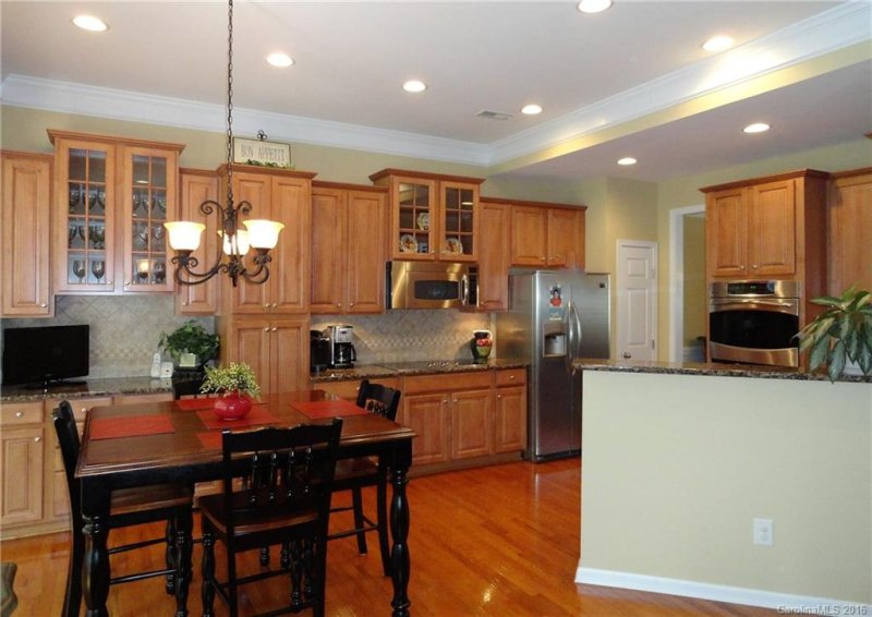 Property image 3 at 3042 Hiddenbrook Way, Fort Mill, SC 29707