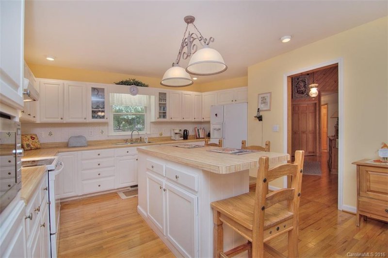 Property image 5 at 325 Aberdeen Farm Drive, Rutherfordton, NC 28139