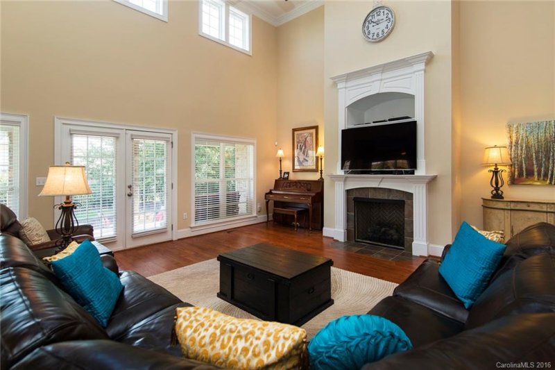 Property image 3 at 2322 Shiny Leaf Drive, Denver, NC 28037