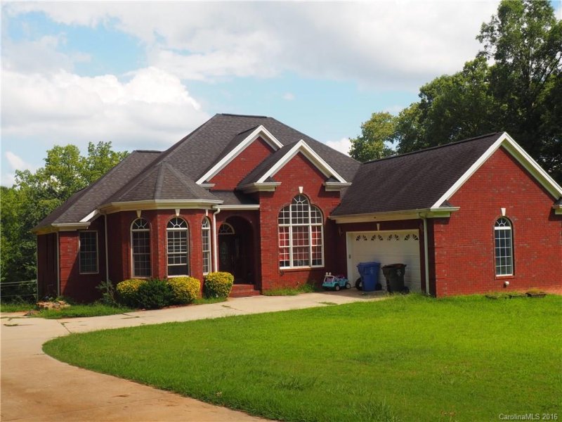 125 Country Creek Drive