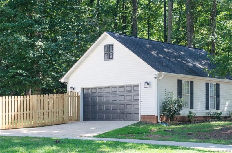 Property image 2 at 141 Culpeze Road, Mooresville, NC 28117