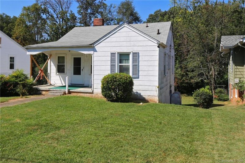 Property image 2 at 75 Fairfax Avenue, Asheville, NC 28806