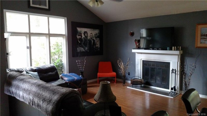 Property image 4 at 127 Squire Court, Statesville, NC 28625