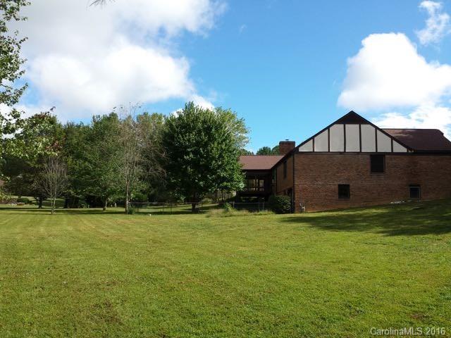 Property image 3 at 207 Lichen Lane, Hendersonville, NC 28791