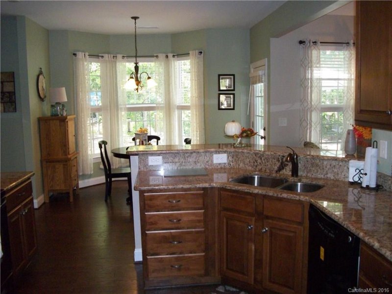 Property image 4 at 5094 Abbington Way, Belmont, NC 28012