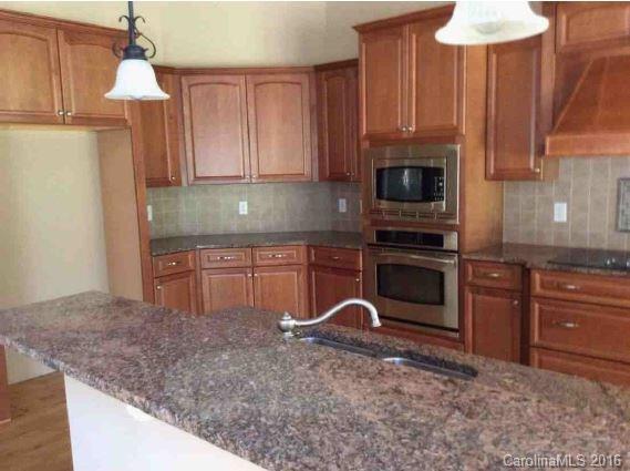 Property image 2 at 11841 Churchfield Lane, Charlotte, NC 28277