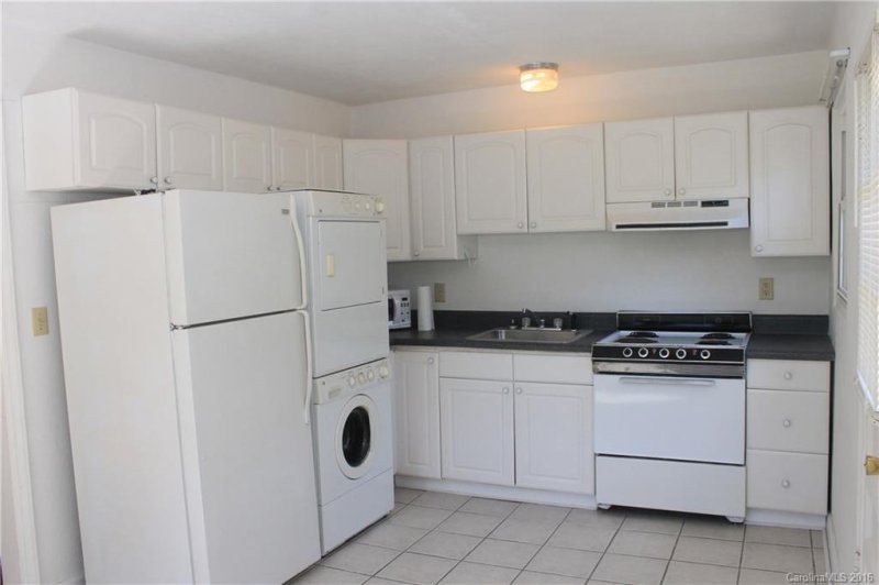 Property image 3 at 50 Dalton Clan Lane, Hendersonville, NC 28791