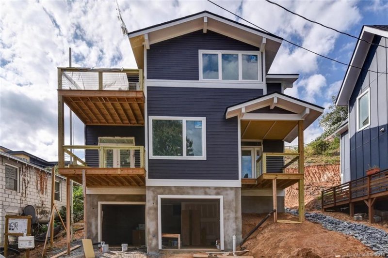 Property image 2 at 67 Jefferson Drive, Asheville, NC 28801