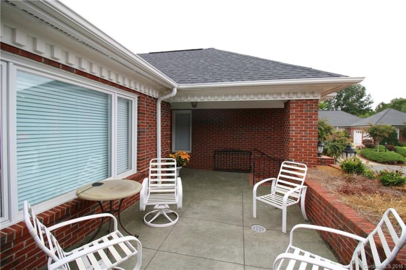 Property image 3 at 1202 Greenside Drive, Concord, NC 28027