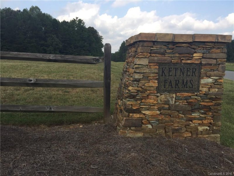 Property image 5 at 387 Farm Estates Drive, Rockwell, NC 28138