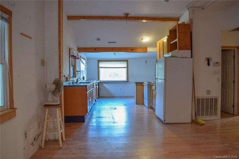 Property image 3 at 88 Stewart Street, Asheville, NC 28806