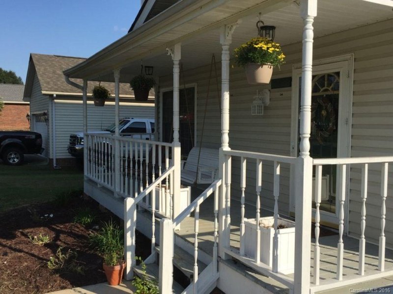 Property image 5 at 3631 Farm Lake Drive, Concord, NC 28027