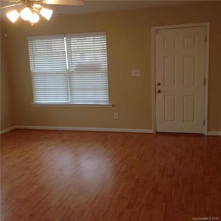 Property image 5 at 301 Woodlynn Drive, Charlotte, NC 28214