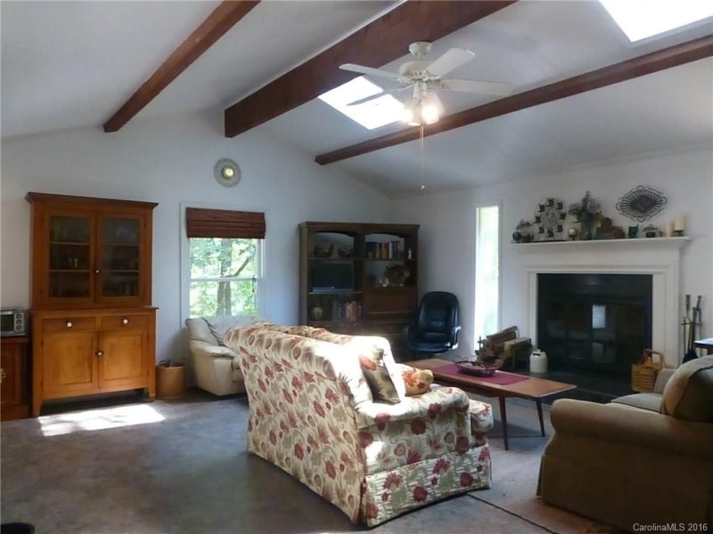 Property image 2 at 159 Skyline Drive, Hendersonville, NC 28791