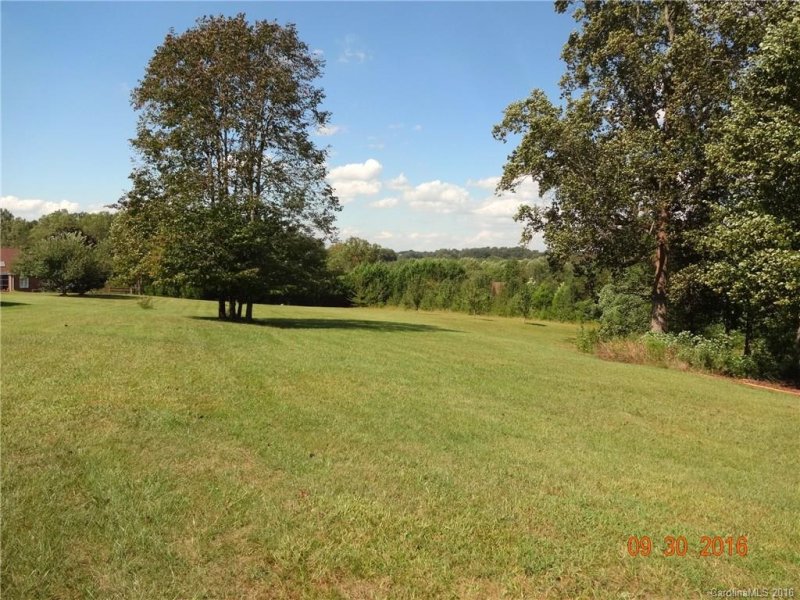 Property image 2 at 165 Morning Dove Lane, Statesville, NC 28625