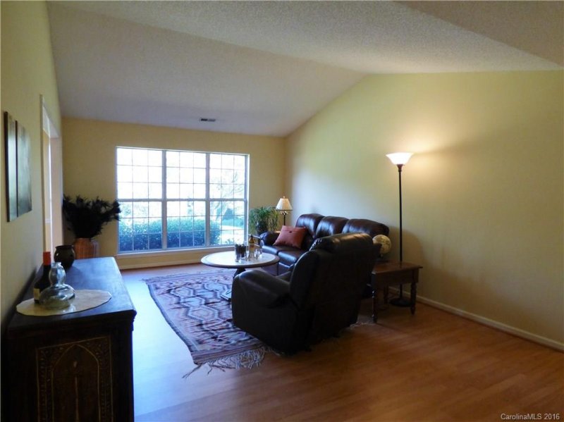 Property image 4 at 7017 Bickham Lane, Charlotte, NC 28269