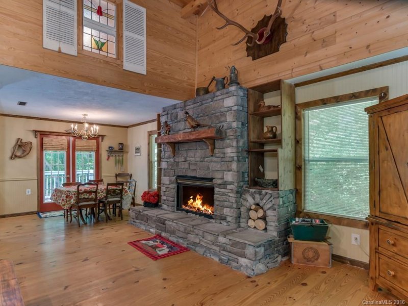 Property image 2 at 77 Bear Track Lane, Saluda, NC 28773