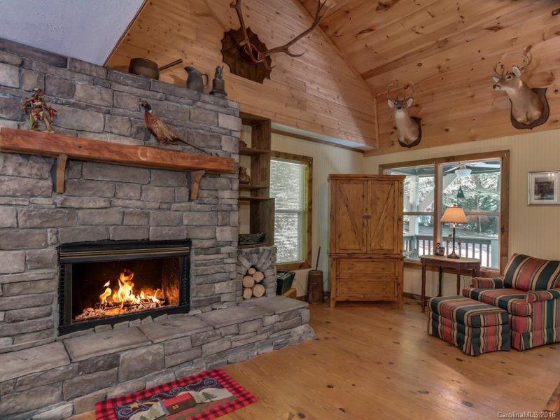 Property image 3 at 77 Bear Track Lane, Saluda, NC 28773