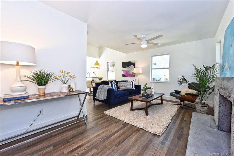 Property image 3 at 1124 Meadow Lane, Charlotte, NC 28205