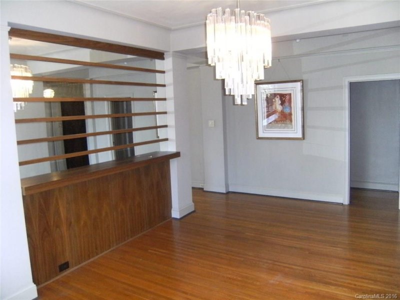 Property image 5 at 301 W 10th Street, Charlotte, NC 28202