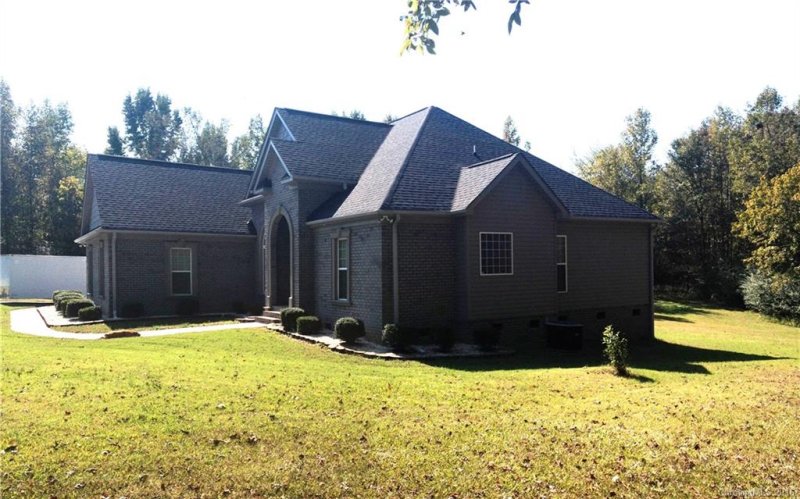 Property image 3 at 2911 Brooks Mill Lane, Wingate, NC 28174