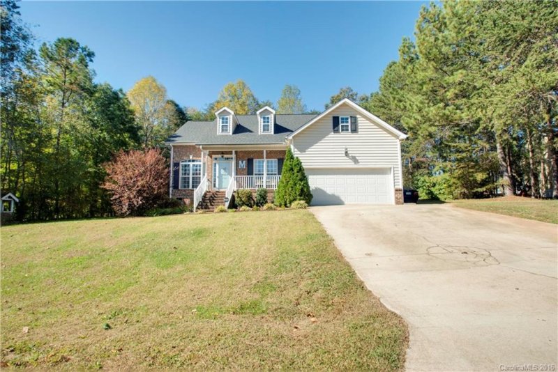 Property image 2 at 608 Stacy Ridge Road, Gastonia, NC 28052