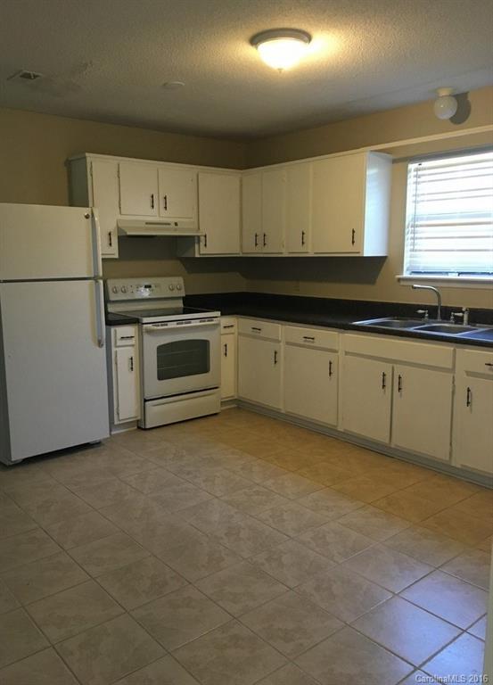 Property image 2 at 6912 Delta Lake Drive, Charlotte, NC 28215