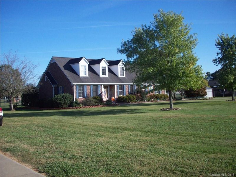 Property image 3 at 310 Palmer Circle, Rockwell, NC 28138