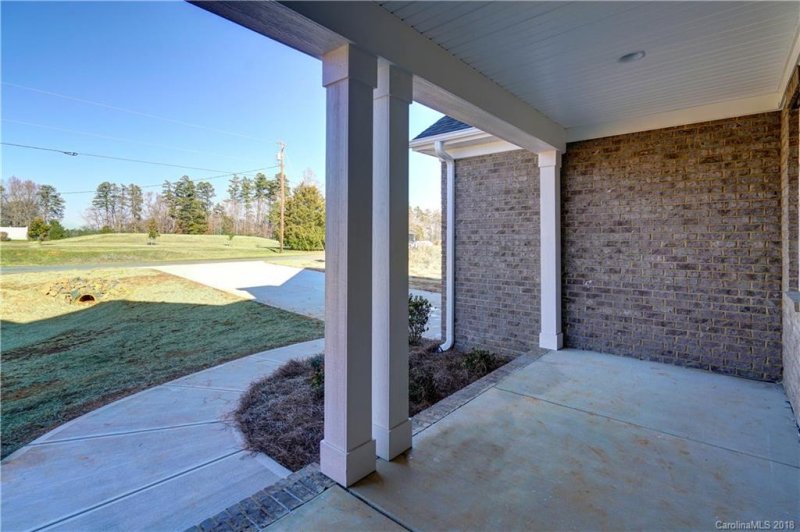 Property image 2 at 670 Houston Road, Troutman, NC 28166