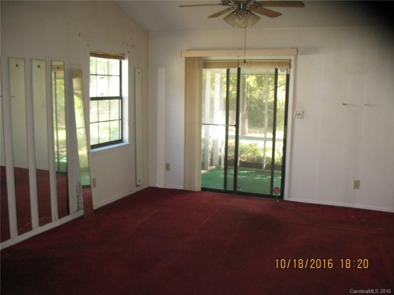 Property image 3 at 8422 Quarry Road, Charlotte, NC 28212