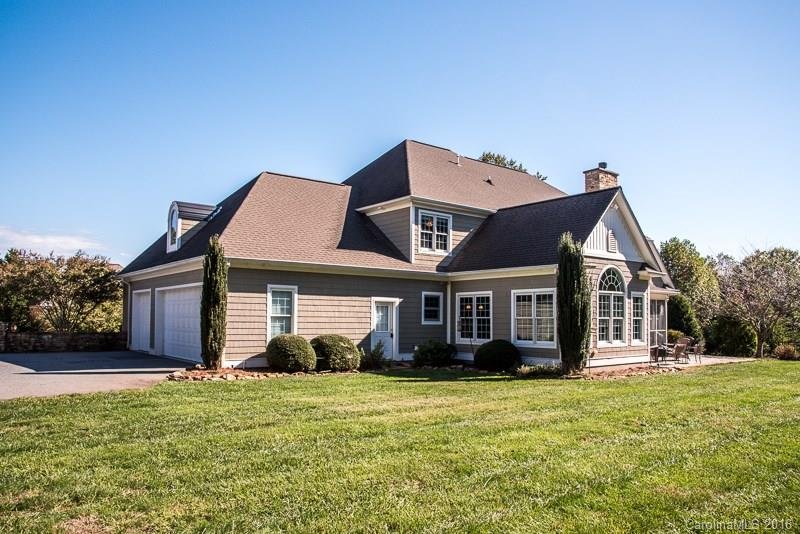 Property image 2 at 3807 8th Street Place, Hickory, NC 28601