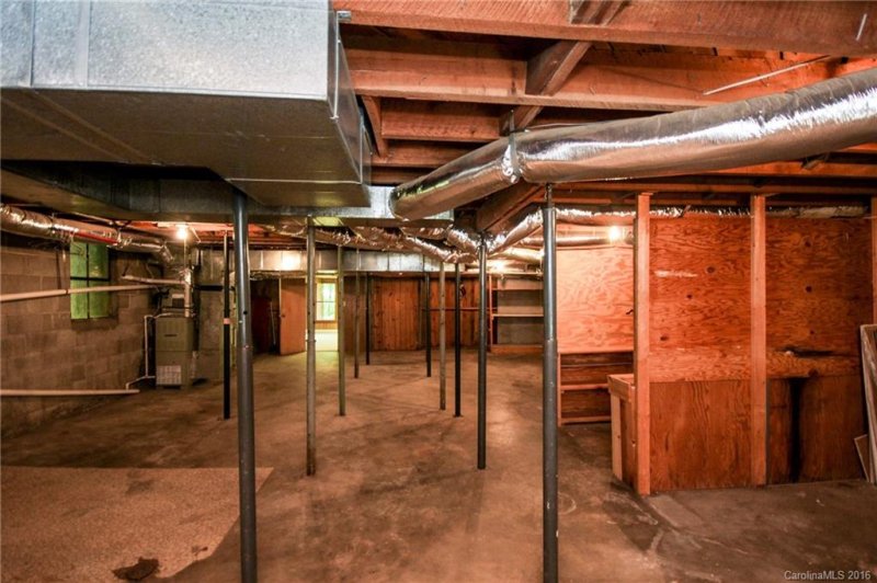 Property image 5 at 351 Summit Court, Concord, NC 28025