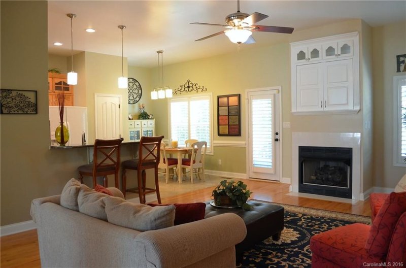 Property image 2 at 877 Vintage Drive, Mooresville, NC 28115