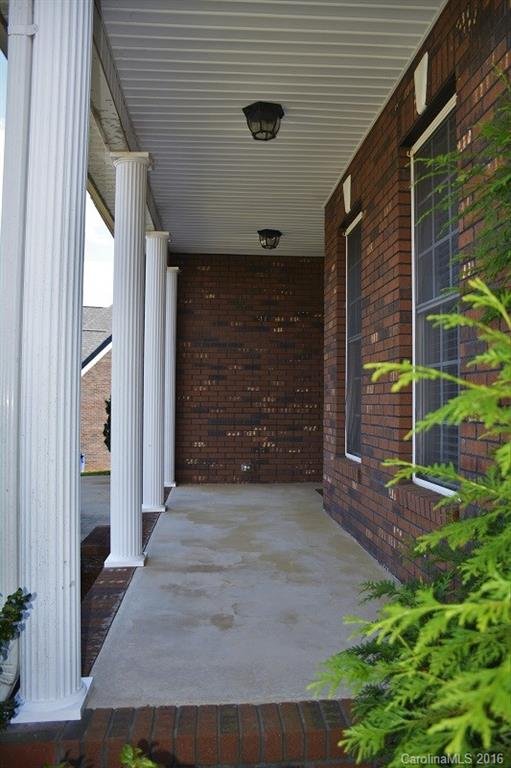 Property image 4 at 806 4th Street, Conover, NC 28613