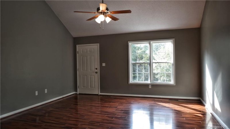 Property image 3 at 705 Cove Road, Gastonia, NC 28052