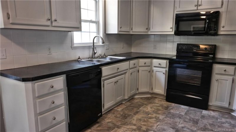 Property image 5 at 705 Cove Road, Gastonia, NC 28052