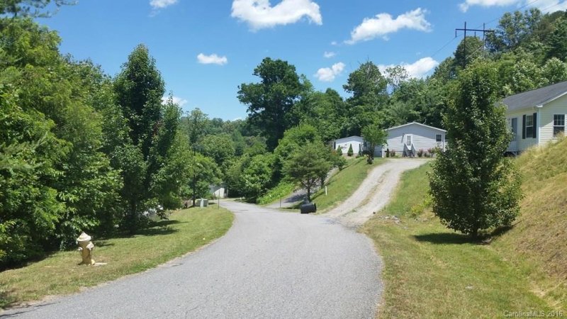 Property image 2 at 33 Goose Creek Road, Swannanoa, NC 28778