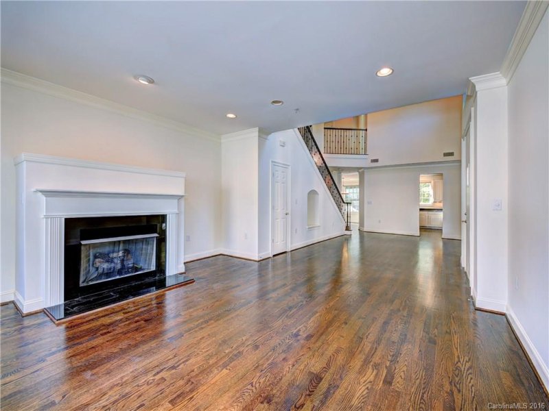 Property image 5 at 232 Wendover Heights Circle, Charlotte, NC 28211