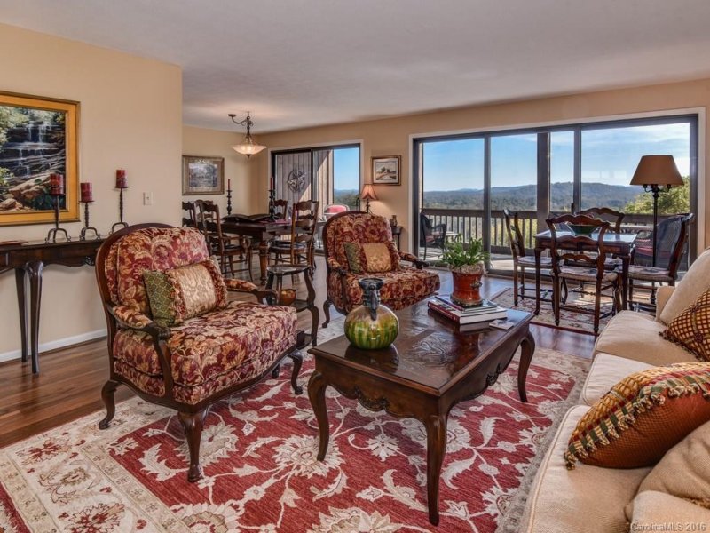 Property image 5 at 140 Bent Tree Drive, Hendersonville, NC 28739